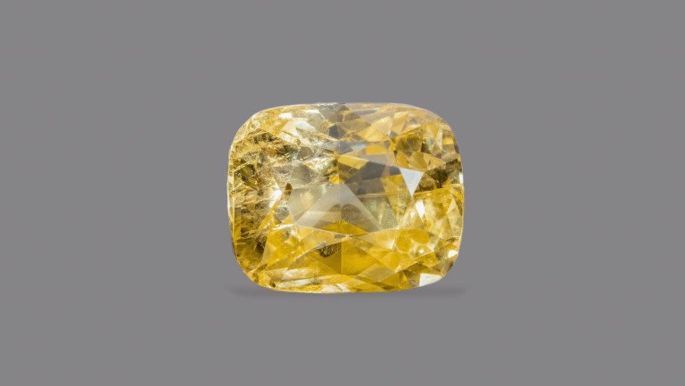 Yellow Sapphire (Ceylon) - 6.57 CT